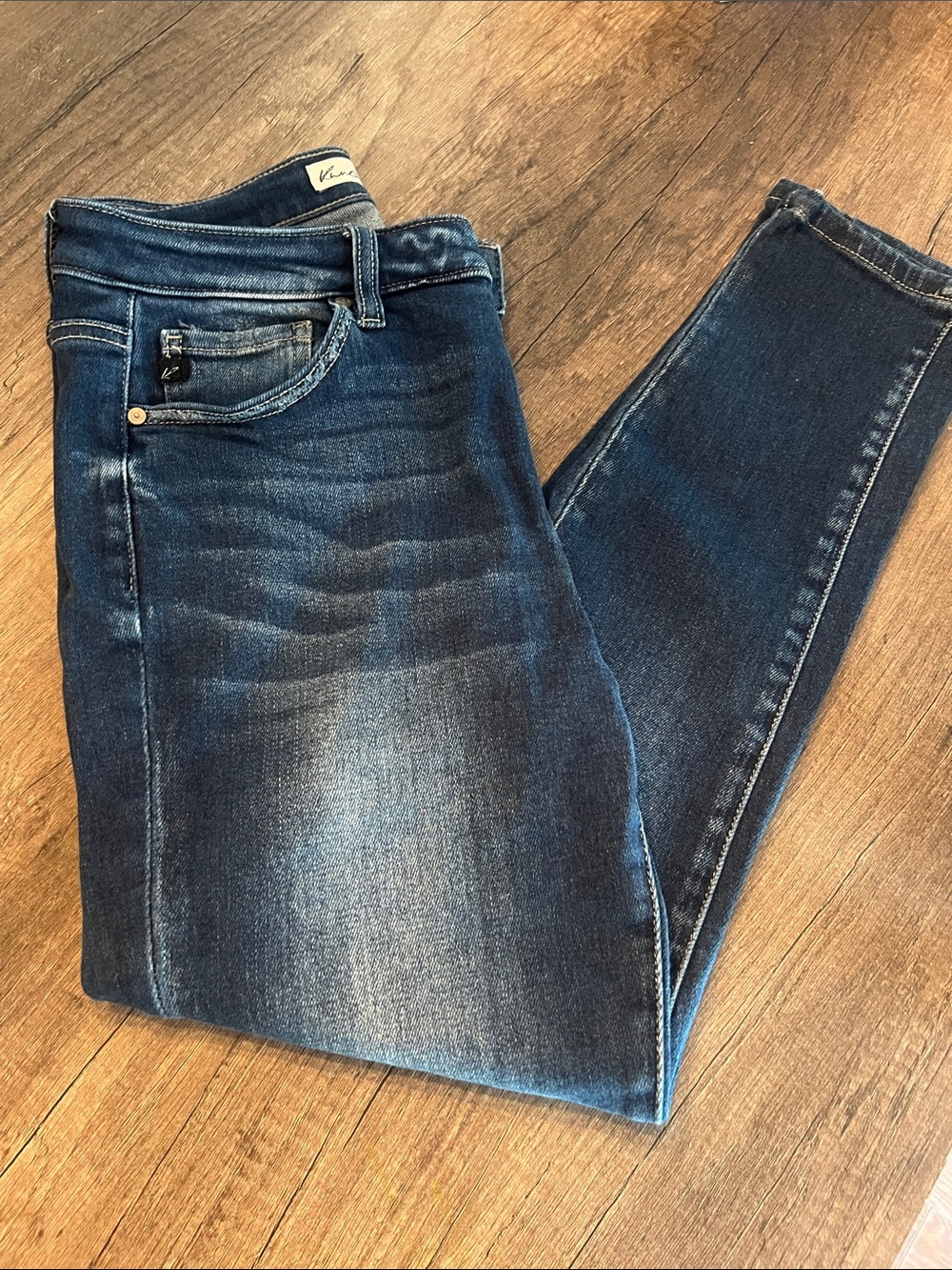 KanCan Women's Skinny Jeans - Dark Blue Wash